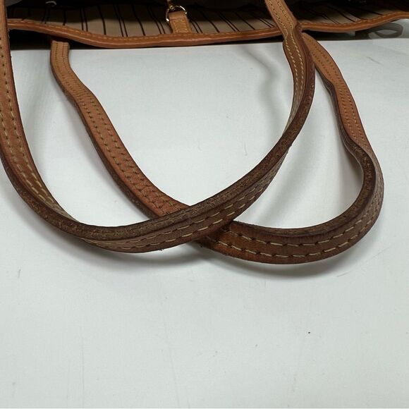 LOUIS VUITTON MONOGRAM NEVERFUL MM SHOULDER TOTE BAG - Picture 5 of 12